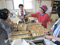 �ċx�ݐe�q�N���t�g����