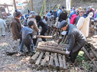 �ő����o�X�c�A�[