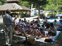 �e�q������