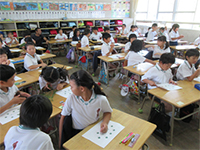 �u�b�𒮂����w�R�N��