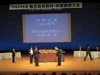 ���m�����\�������闝����