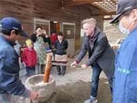 �n�ƐΉP�Ŗ݂���