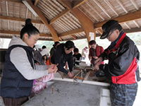 ���􂢎d�グ