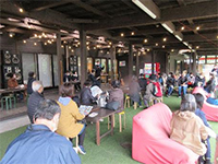 ������k�J ���R�̒��Œ��H