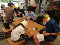 �|��E���Â���