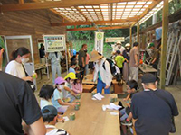 �|��E���Â���