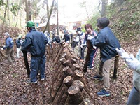 �ق��N����