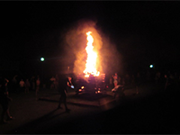 �L�����v�t�@�C���[�ɓ_��