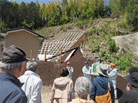 ���R�H�����ꌩ�w�i�����ؒ����R�c�j